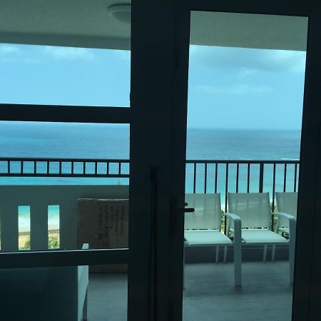 Enchanted 17 Jewel Beachfront Luquillo -Pool 외부 사진